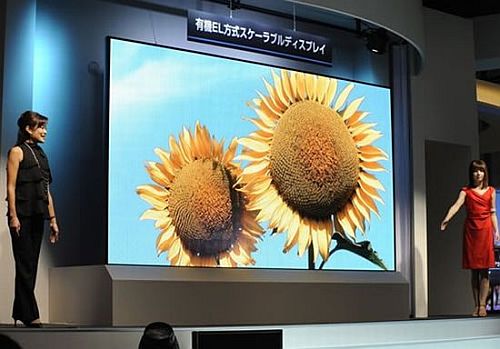 mitsubishi-149-inch-oled-tv.jpg