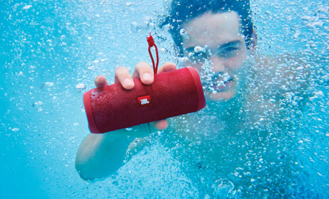 JBL Flip 4 Waterproof Bluetooth Speaker Black 4 copy